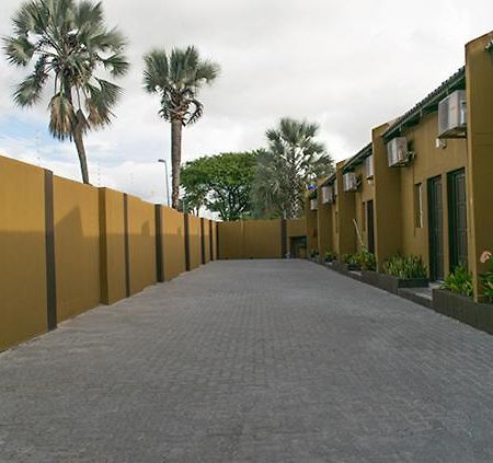 Ekamuti Town Lodge Oniihandi 외부 사진